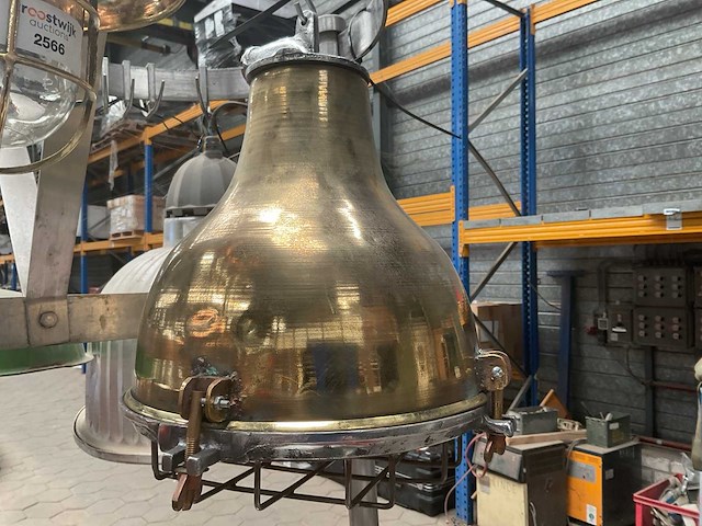 Vintage marine lamp - afbeelding 1 van  3