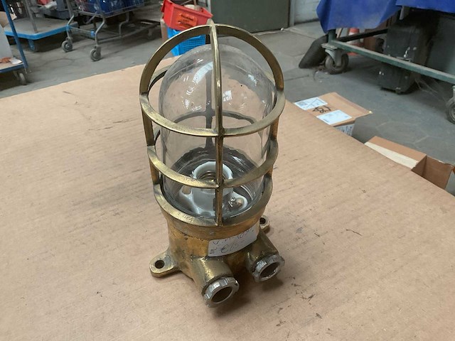 Vintage marine lamp - afbeelding 3 van  4