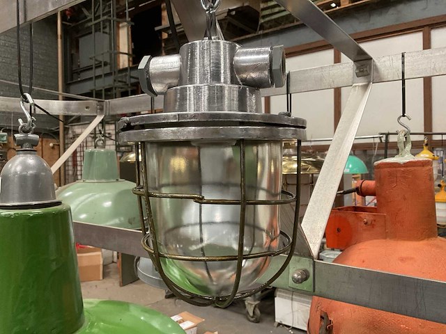 Vintage marine lamp - afbeelding 2 van  3