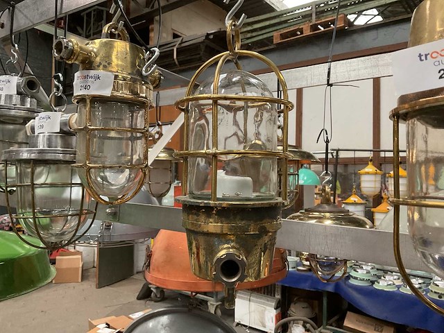 Vintage marine lamp - afbeelding 2 van  3