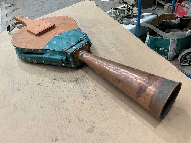 Vintage marine misthoorn - afbeelding 3 van  4