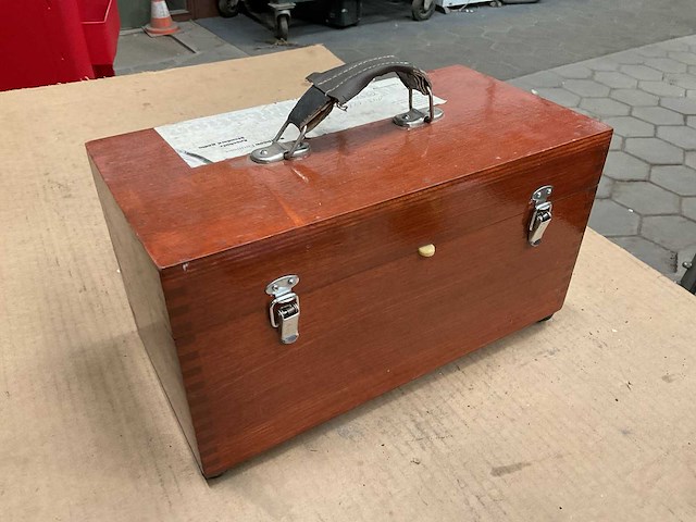 Vintage marine navigatie instrument - afbeelding 1 van  6