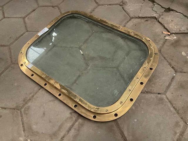 Vintage marine porthole - afbeelding 2 van  2