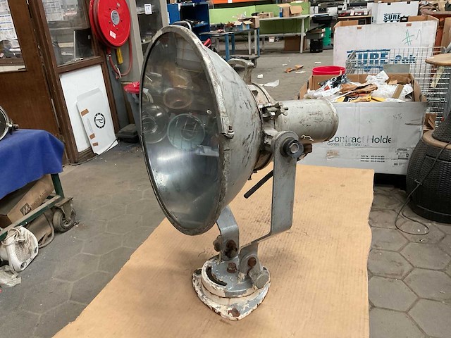 Vintage marine spot light - afbeelding 5 van  5