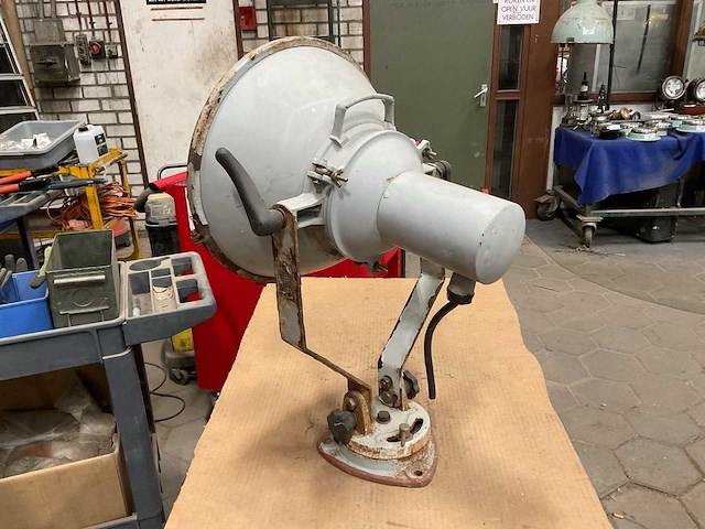 Vintage marine spot light - afbeelding 1 van  5