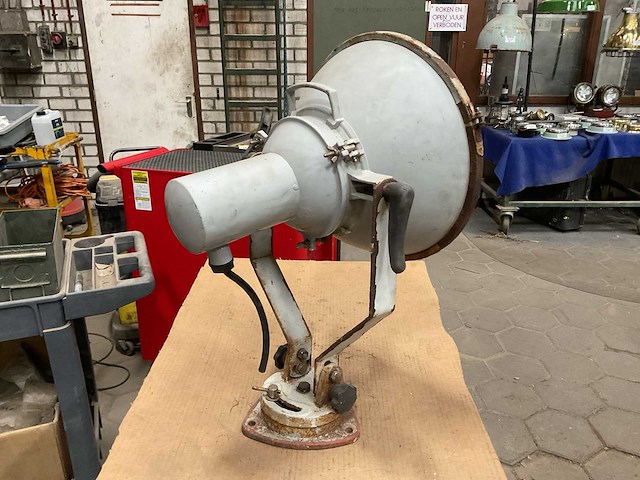 Vintage marine spot light - afbeelding 4 van  5