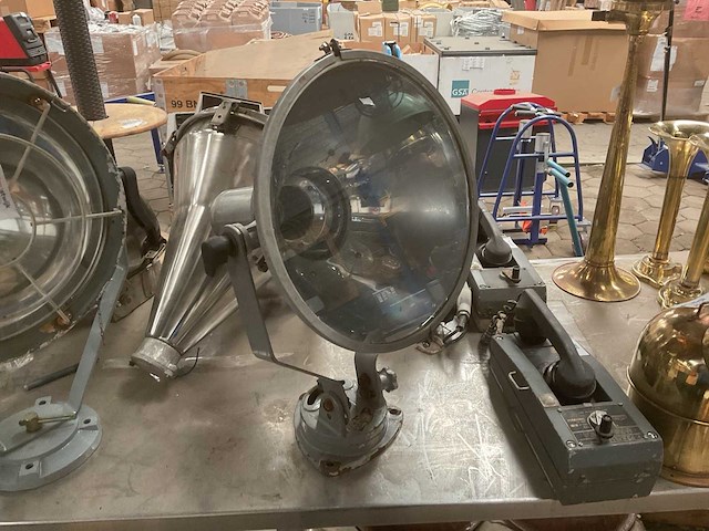 Vintage marine spotlight - afbeelding 1 van  5