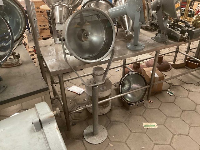 Vintage marine spotlight - afbeelding 1 van  6