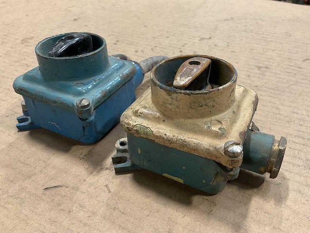 Vintage marine switch (2x) - afbeelding 4 van  4