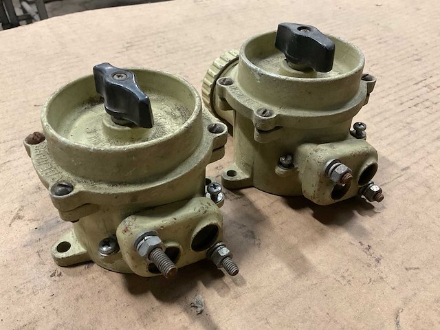 Vintage marine switch (2x) - afbeelding 3 van  5