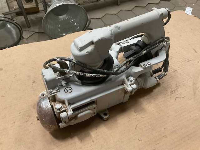 Vintage marine telephone - afbeelding 2 van  4