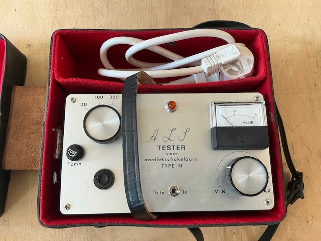 Vintage meet/testapparatuur (5x) - afbeelding 6 van  6