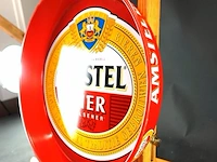 Vintage metalen amstel bier serveerblad met een opvallende rode opstaande rand en het klassieke merklogo - afbeelding 4 van  5