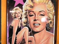 Vintage metalen marilyn monroe blikken wandbord uit 1995 van the estate of marilyn monroe, met het kunstenaarteken van e. wehder - afbeelding 3 van  5
