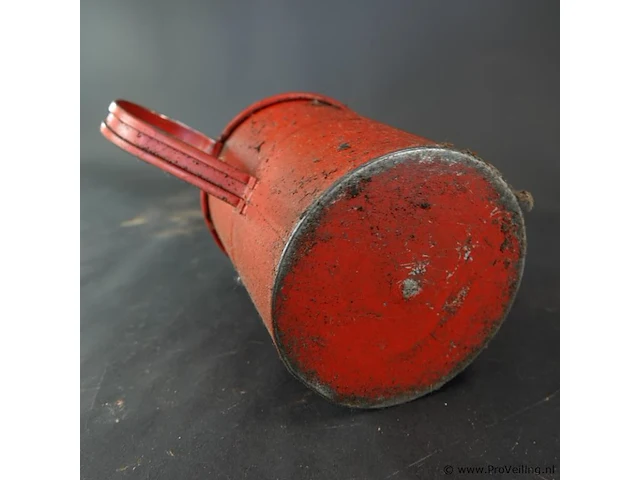 Vintage metalen oliekan of petroleumkan - afbeelding 5 van  6