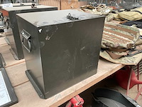 Vintage metalen onderdelen kast - afbeelding 3 van  3