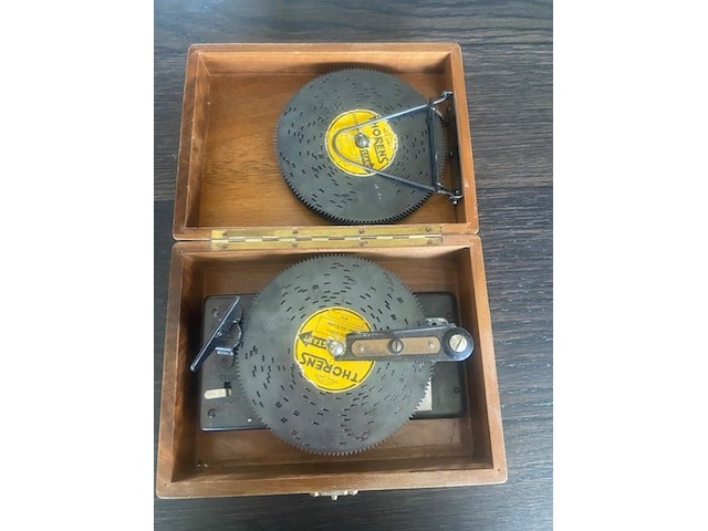 Vintage muziekdoos, thorens ad30, ad30, houten doos, 1940/1970 - afbeelding 1 van  5