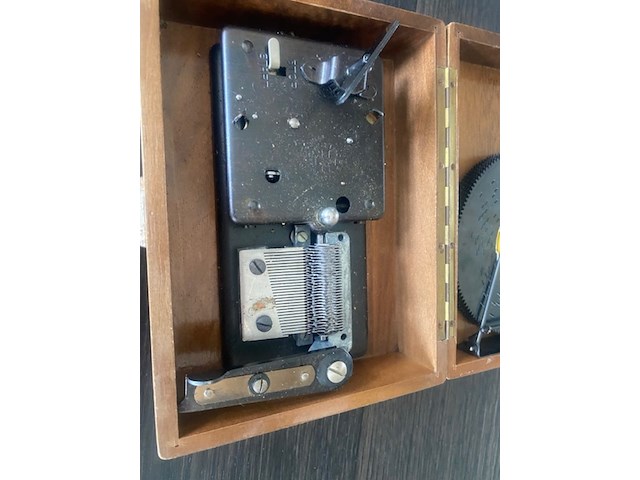 Vintage muziekdoos, thorens ad30, ad30, houten doos, 1940/1970 - afbeelding 3 van  5