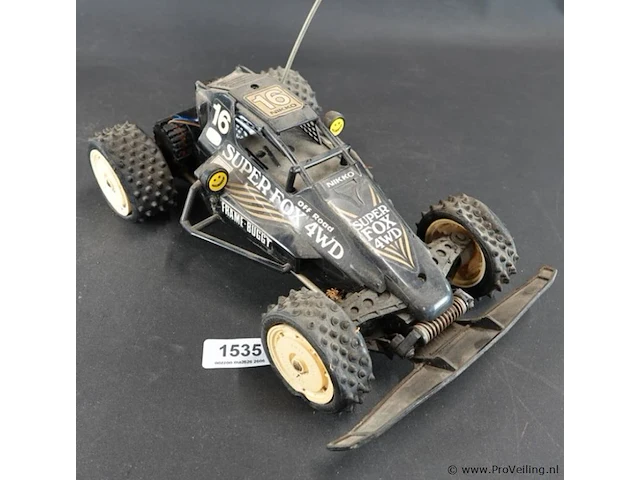 Vintage nikko super fox 4wd is een iconische 1:14 schaal frame buggy uit de jaren '80 - afbeelding 2 van  5