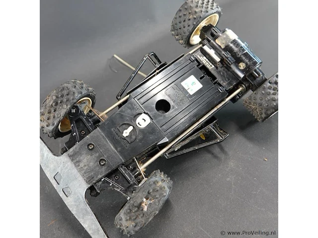 Vintage nikko super fox 4wd is een iconische 1:14 schaal frame buggy uit de jaren '80 - afbeelding 5 van  5
