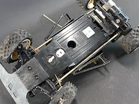 Vintage nikko super fox 4wd is een iconische 1:14 schaal frame buggy uit de jaren '80 - afbeelding 5 van  5