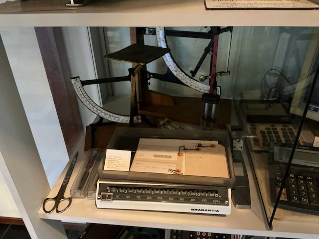 Vintage objecten - afbeelding 13 van  15