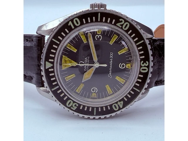 Vintage omega seamaster 300 automatisch duikhorloge - afbeelding 10 van  14