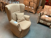 Vintage oorfauteuil - afbeelding 1 van  2