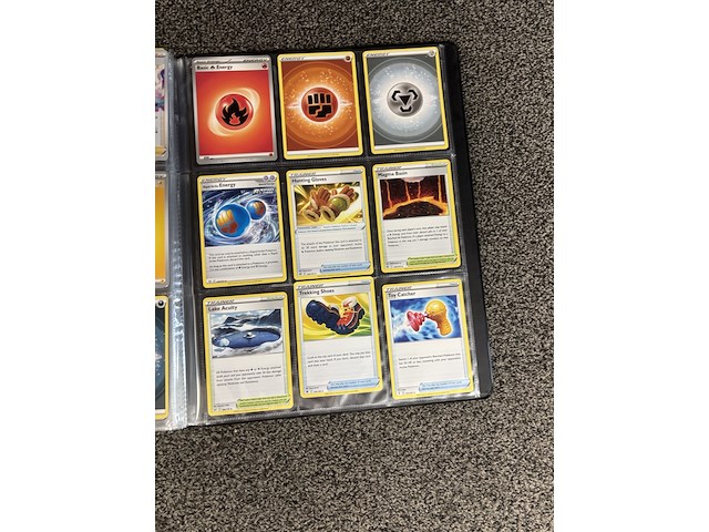 Vintage pokemonkaarten + mapje + holo's - afbeelding 16 van  17