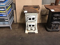 Vintage potkachel - afbeelding 1 van  3