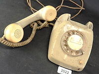 Vintage ptt telefoon - afbeelding 4 van  5