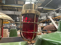 Vintage red marine light - afbeelding 1 van  2
