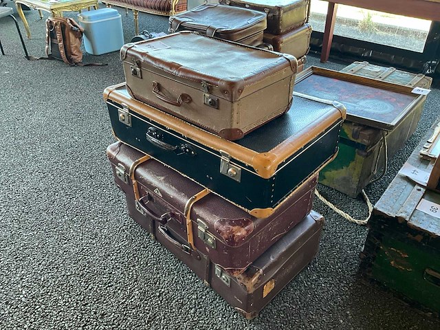 Vintage reiskoffer (4x) - afbeelding 2 van  4