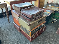 Vintage reiskoffer (8x) - afbeelding 1 van  4