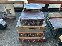 Vintage reiskoffer (8x) - afbeelding 2 van  4