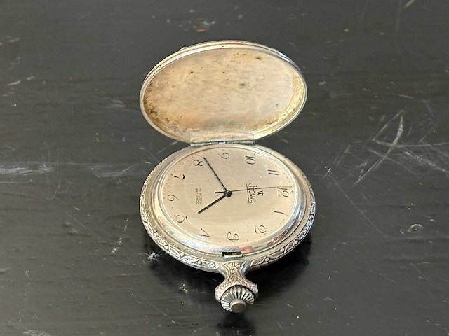 Vintage roma antimagnetisch zakhorloge met jachttafereel - afbeelding 1 van  6