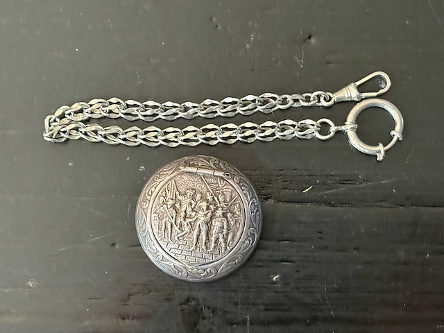 Vintage roma antimagnetisch zakhorloge met jachttafereel - afbeelding 5 van  6