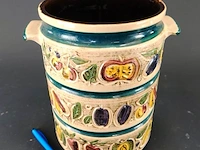 Vintage rumtopf uit west-duitsland, waarschijnlijk uit de jaren 60 of 70
