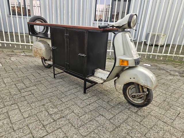 Vintage scooter bar - 250 x 66 x 105 cm - afbeelding 1 van  24