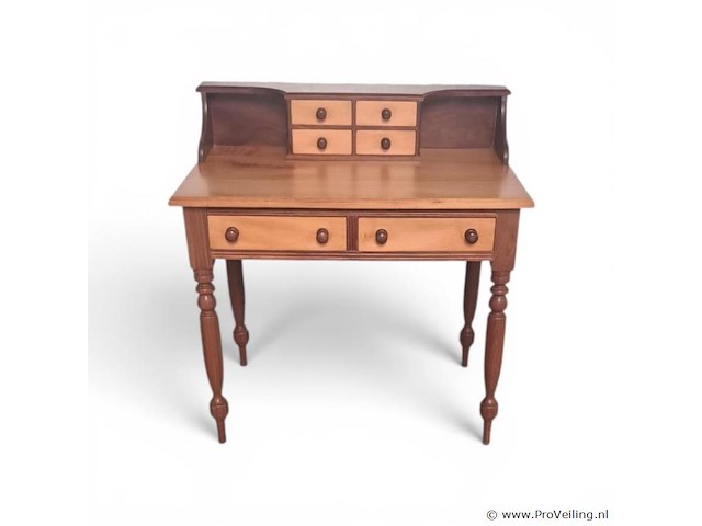 Vintage secretaire met licht eiken accenten - afbeelding 1 van  2