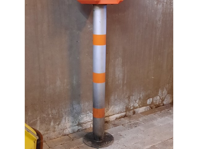 Vintage s.o.s. paal - afbeelding 6 van  11