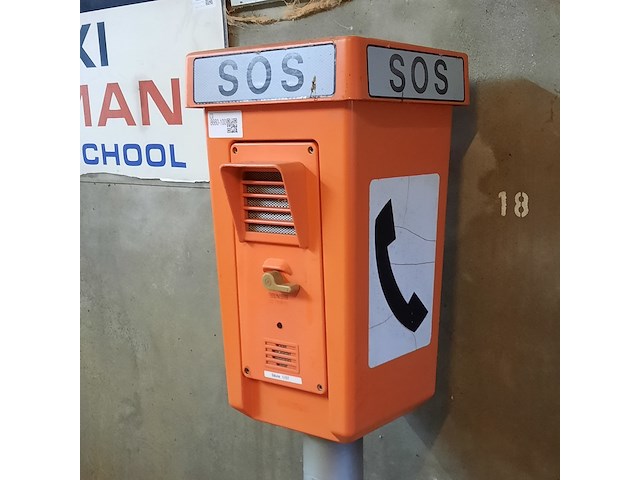Vintage s.o.s. paal - afbeelding 7 van  11