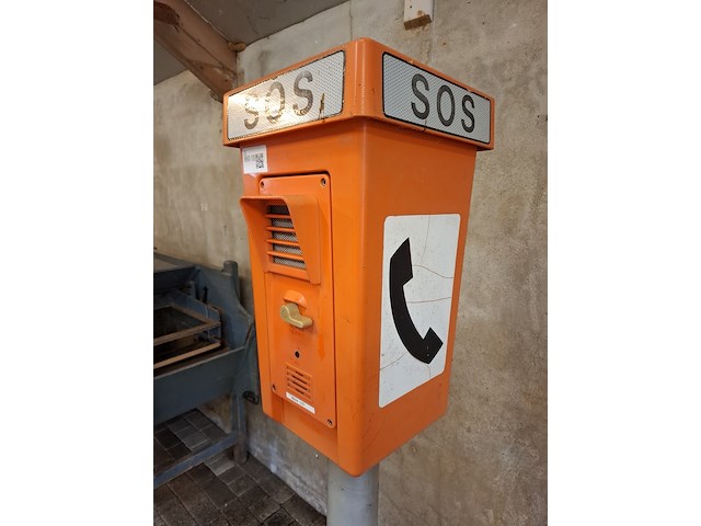 Vintage s.o.s. paal - afbeelding 11 van  11