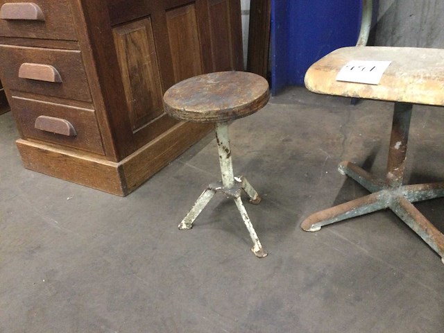 Vintage stoeltjes (3x) - afbeelding 4 van  5