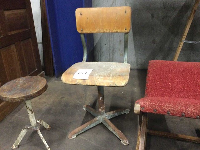 Vintage stoeltjes (3x) - afbeelding 5 van  5