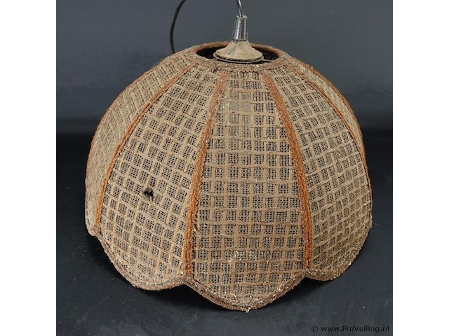 Vintage stoffen (en stoffige :-)) lampenkap - afbeelding 4 van  5