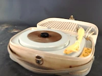 Vintage supraphon ge080 draagbare kofferplatenspeler uit tsjechoslowakije, geproduceerd rond 1960 door tesla/supraphon (niet getest) - afbeelding 2 van  8