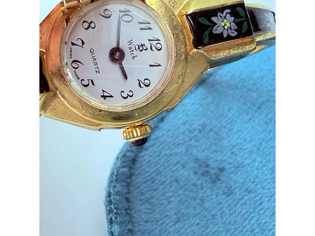 Vintage swiss made edelweiss bangle horloge - afbeelding 4 van  8