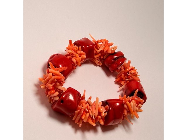 Vintage taiwanese bloedkoraal armband - afbeelding 2 van  3