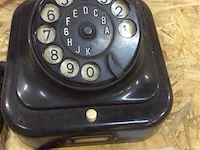 Vintage telefoon - afbeelding 2 van  2